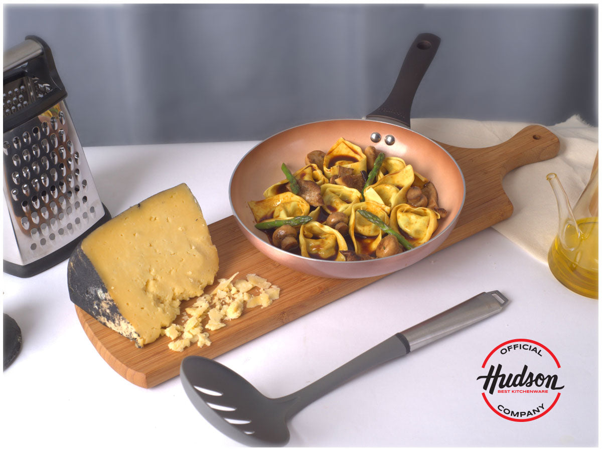 Espumadera De Nylon Hudson Con Mango De Acero Inoxidable